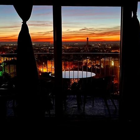 Suite-Xxi City View Hotelturm Аугсбург Екстериор снимка