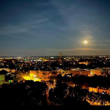 Suite-Xxi City View Hotelturm Аугсбург Екстериор снимка