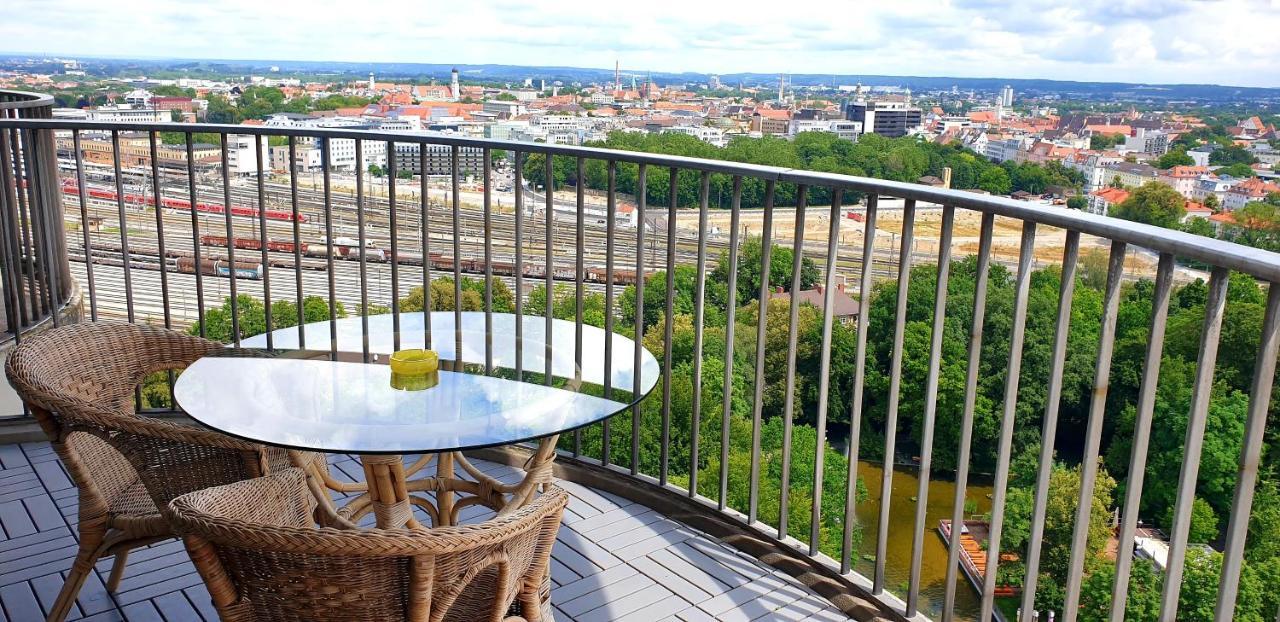 Suite-Xxi City View Hotelturm Аугсбург Екстериор снимка
